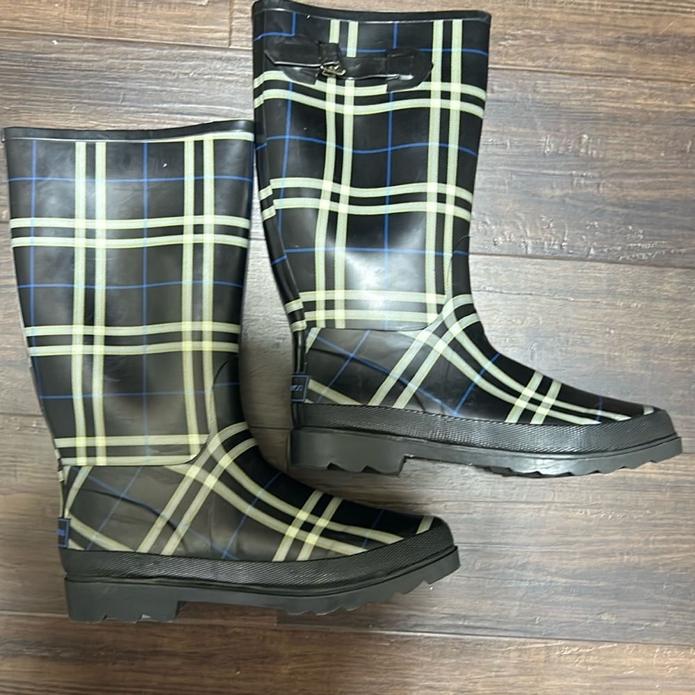 London Fog Plaid Rain Boots